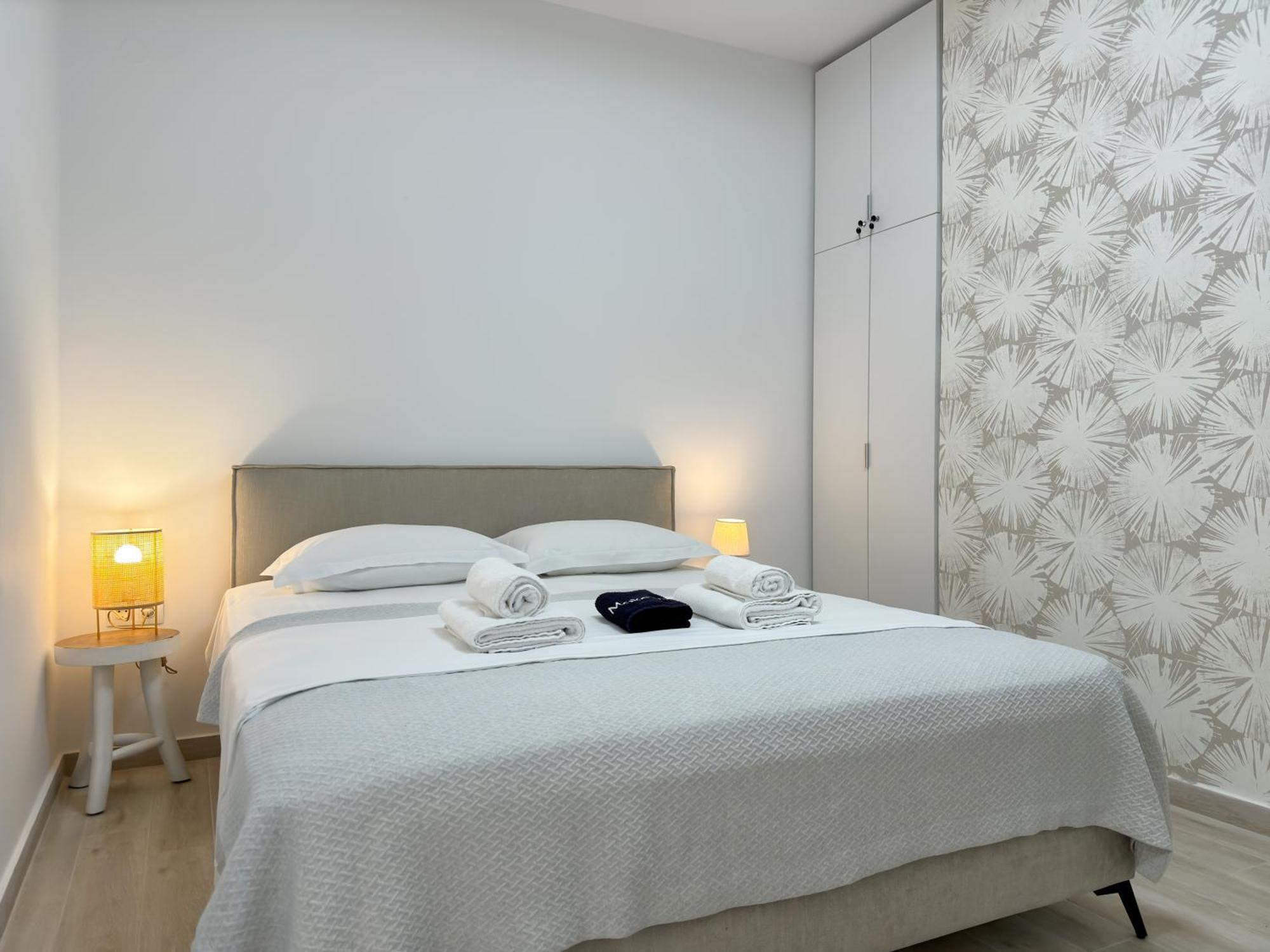 Luxury Downtown Apartment Guya Салоники Экстерьер фото